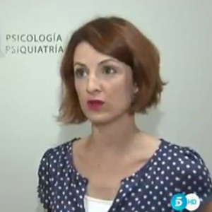 Pilar Conde hablando en telecinco televisión sobre la psicología y la psiquiatría